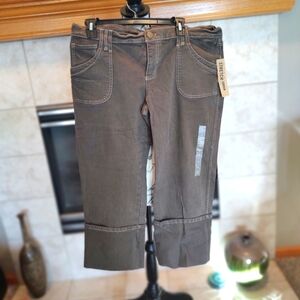 DKNY Size 14 Convertible Stretch Capris Jeans! NWT!